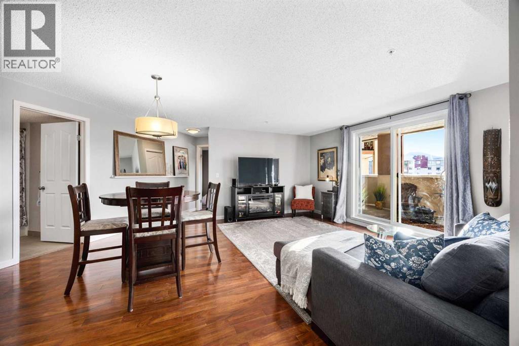 505 Railway Street West, Cochrane