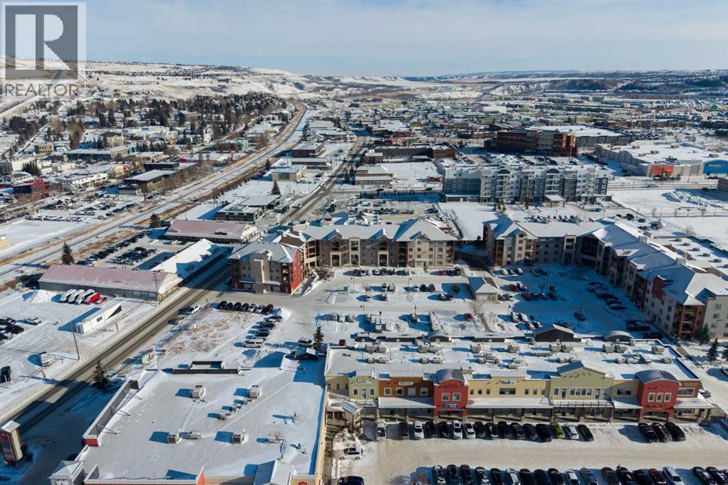 505 Railway Street West, Cochrane