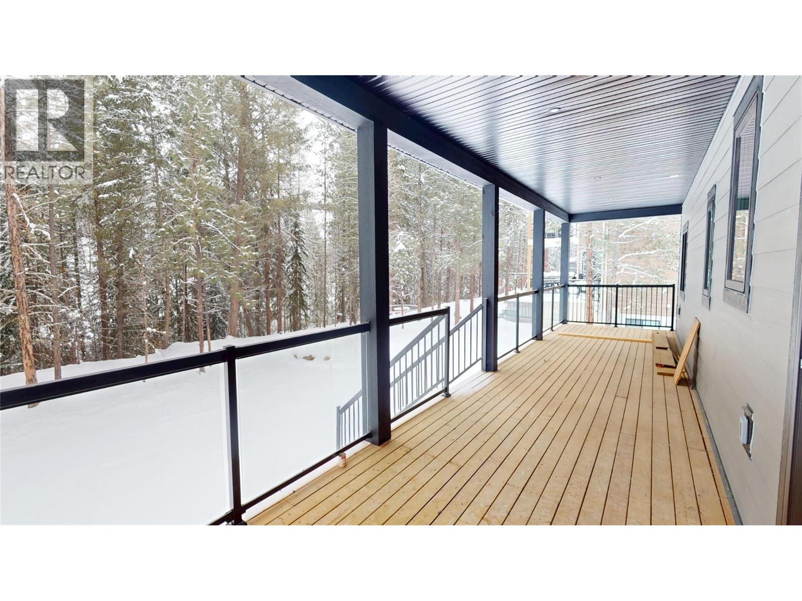 140 River Drive, Cranbrook