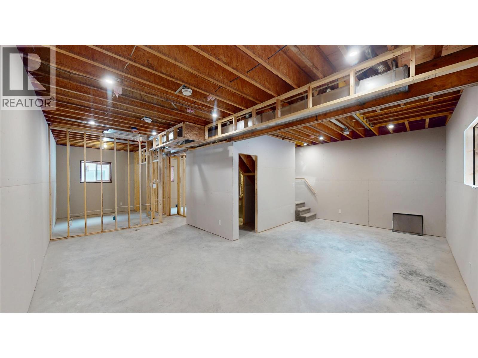 140 River Drive, Cranbrook