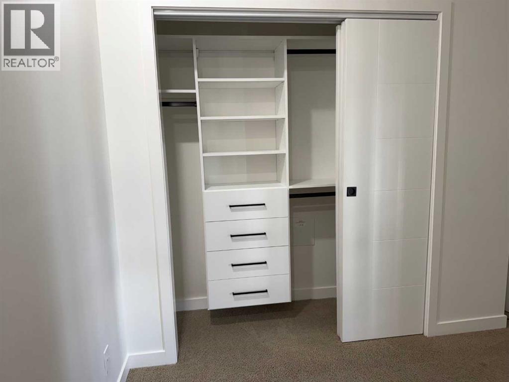 Single Family House for Sale in   University Avenue NW University District Calgary 