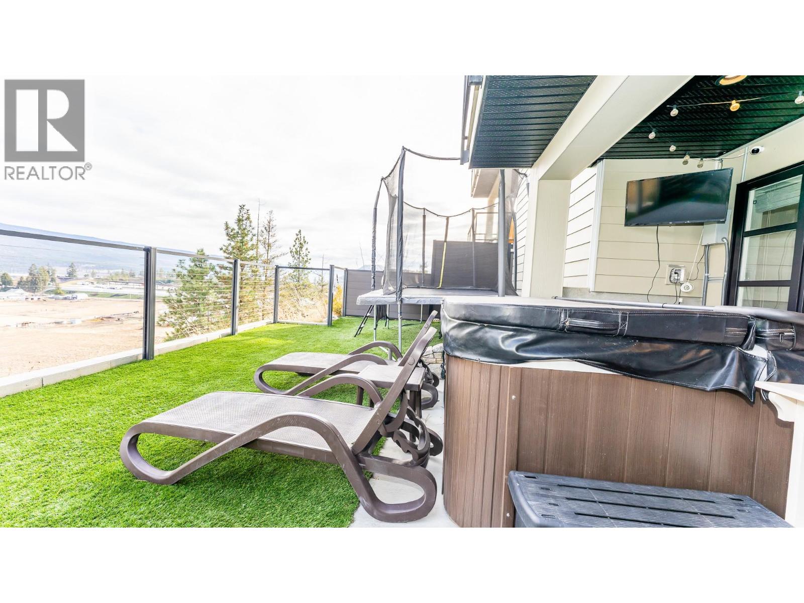 9671 Celeste Road, Lake Country