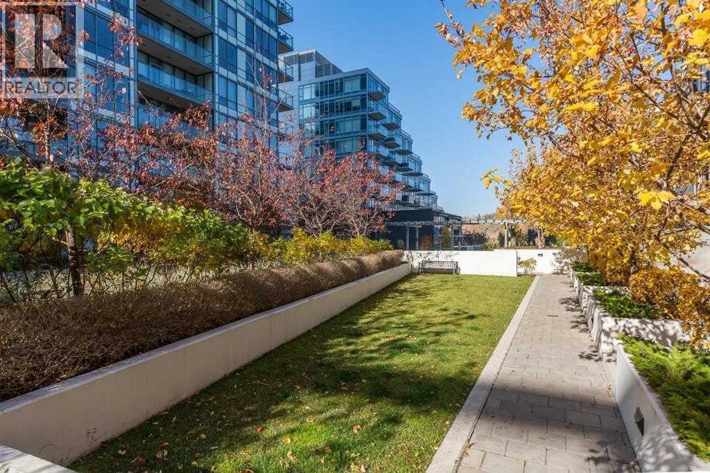 Single Family House for Sale in   Waterfront Mews SW Chinatown Calgary 