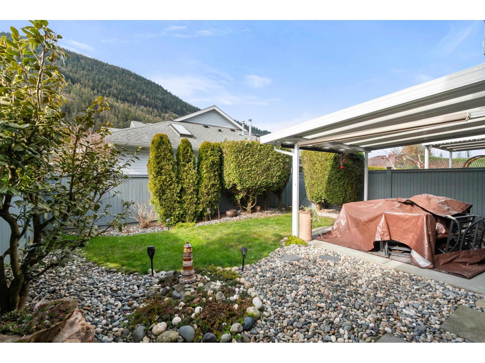 39 730 MCCOMBS DRIVE, Harrison Hot Springs, Harrison Hot Springs