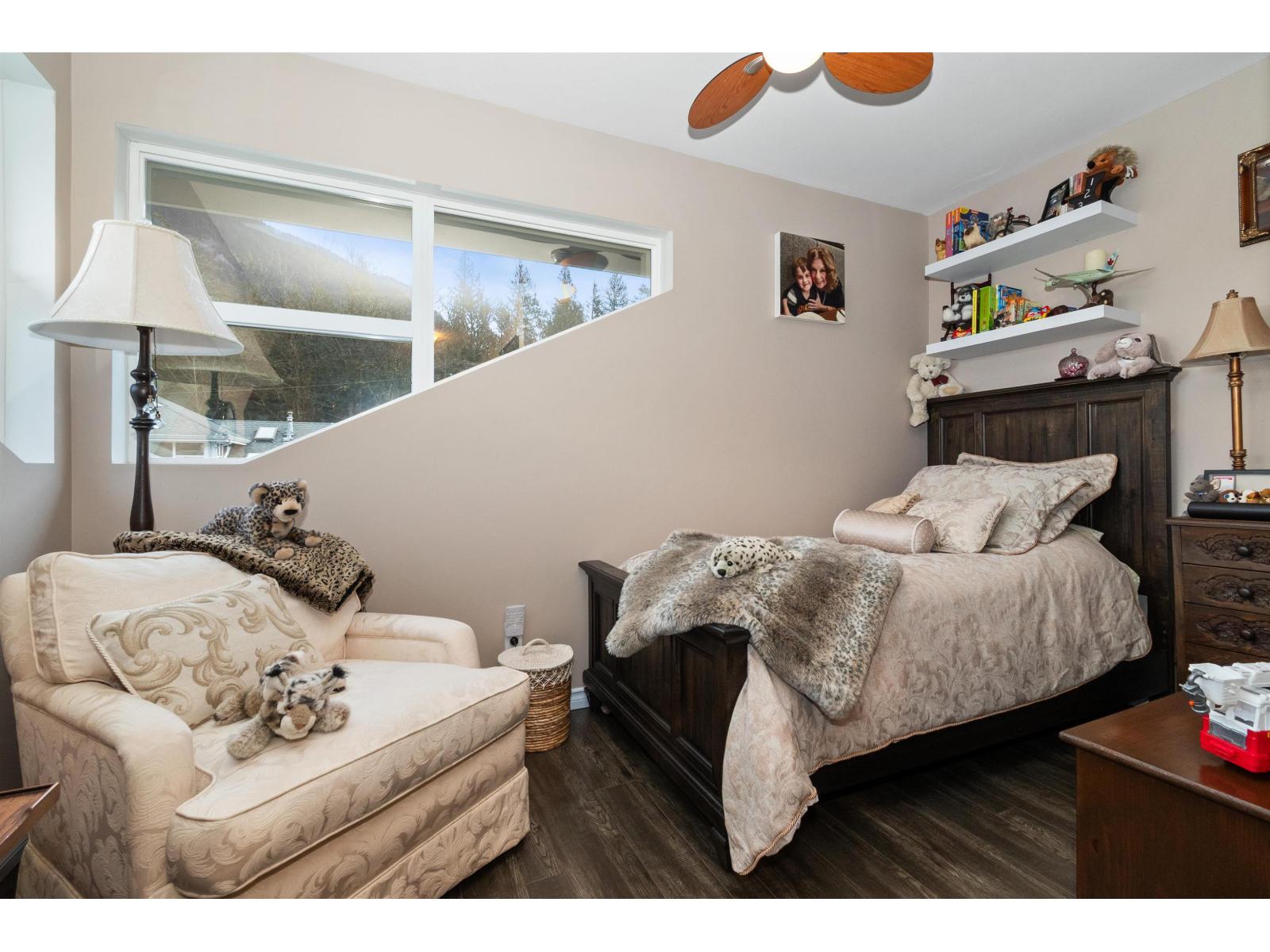 39 730 MCCOMBS DRIVE, Harrison Hot Springs, Harrison Hot Springs