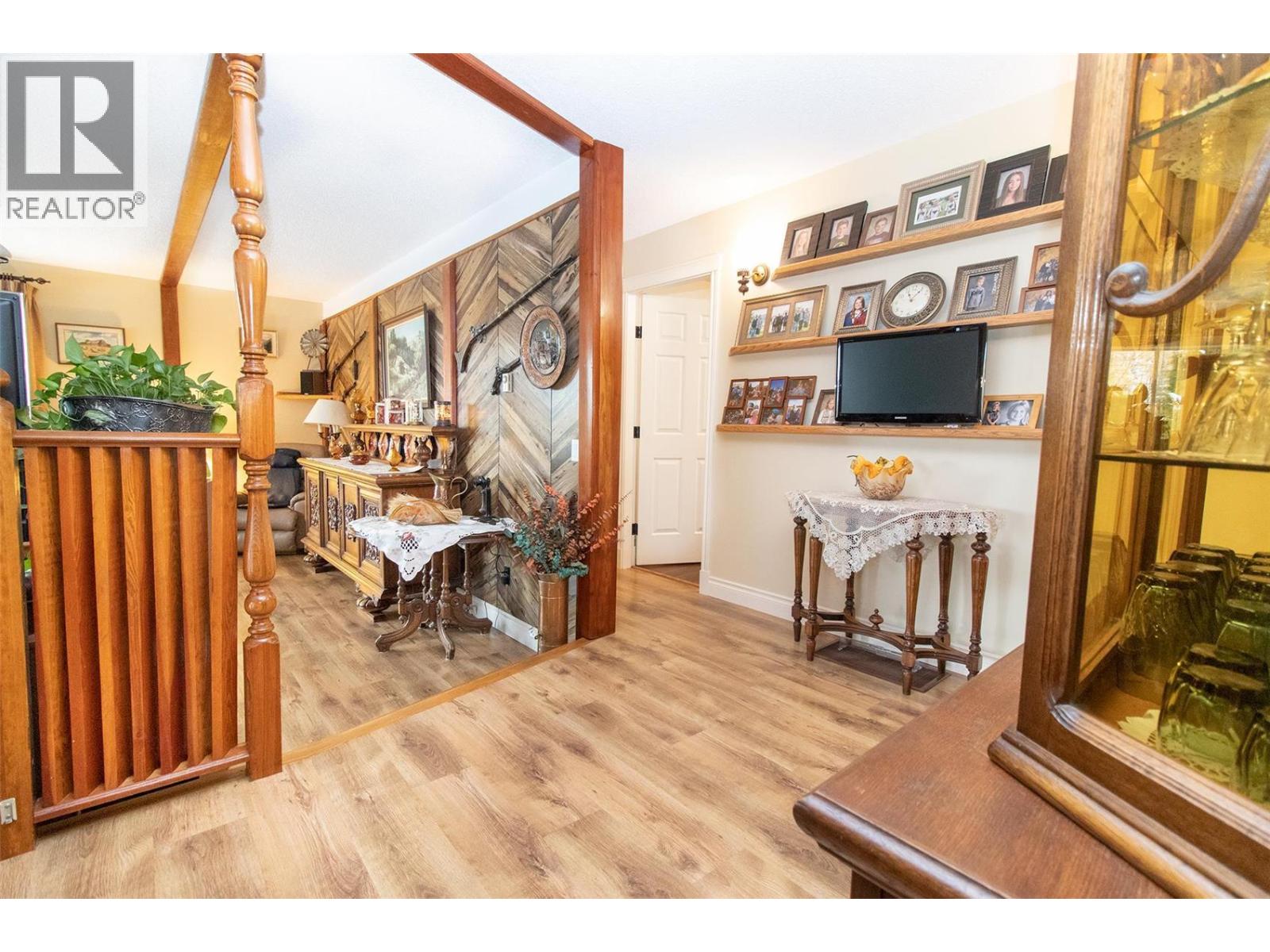  1542 Belgo Road, Kelowna