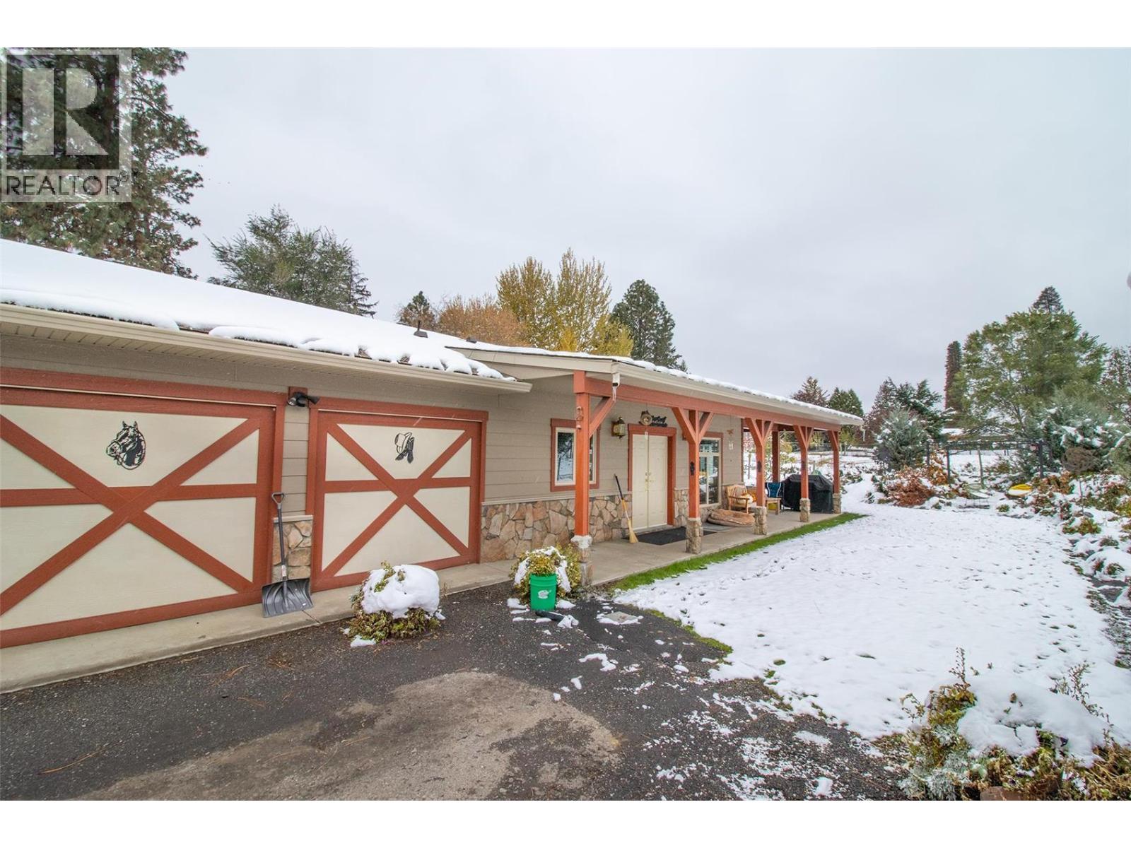  1542 Belgo Road, Kelowna