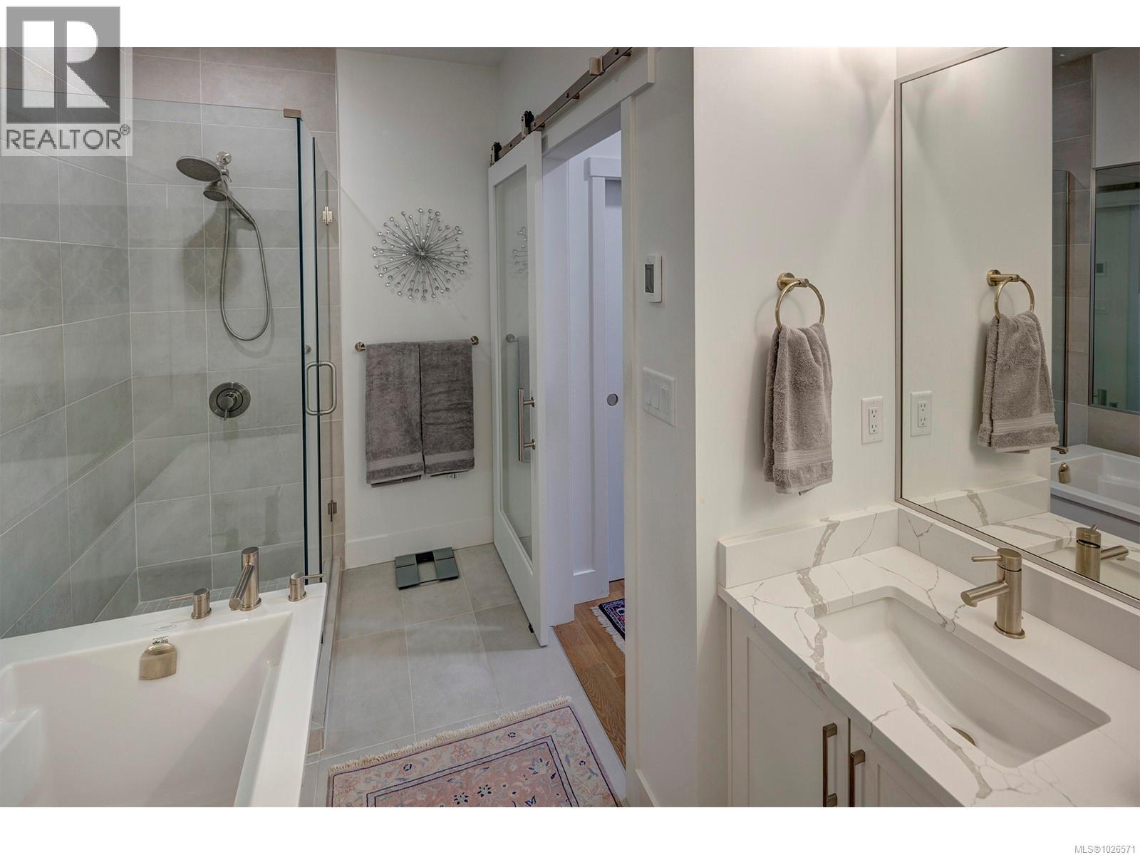 17 265 Caspian Dr, Colwood