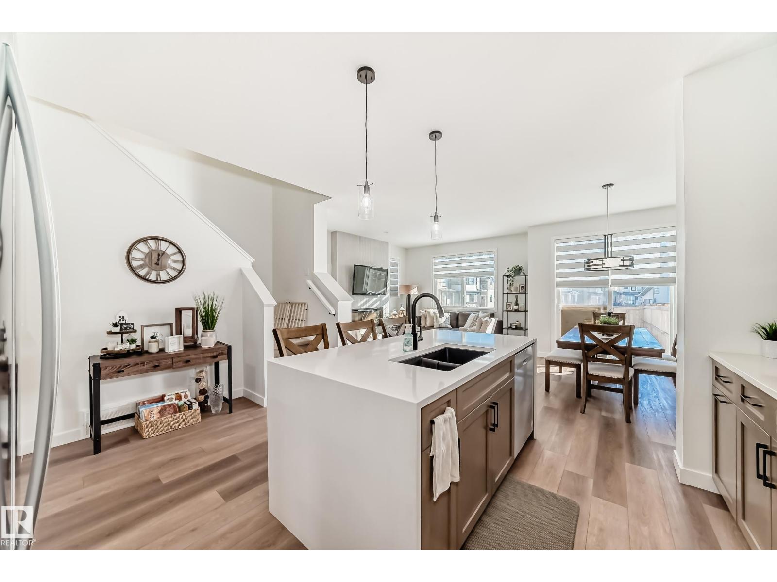3569 Erlanger Link NW - 10