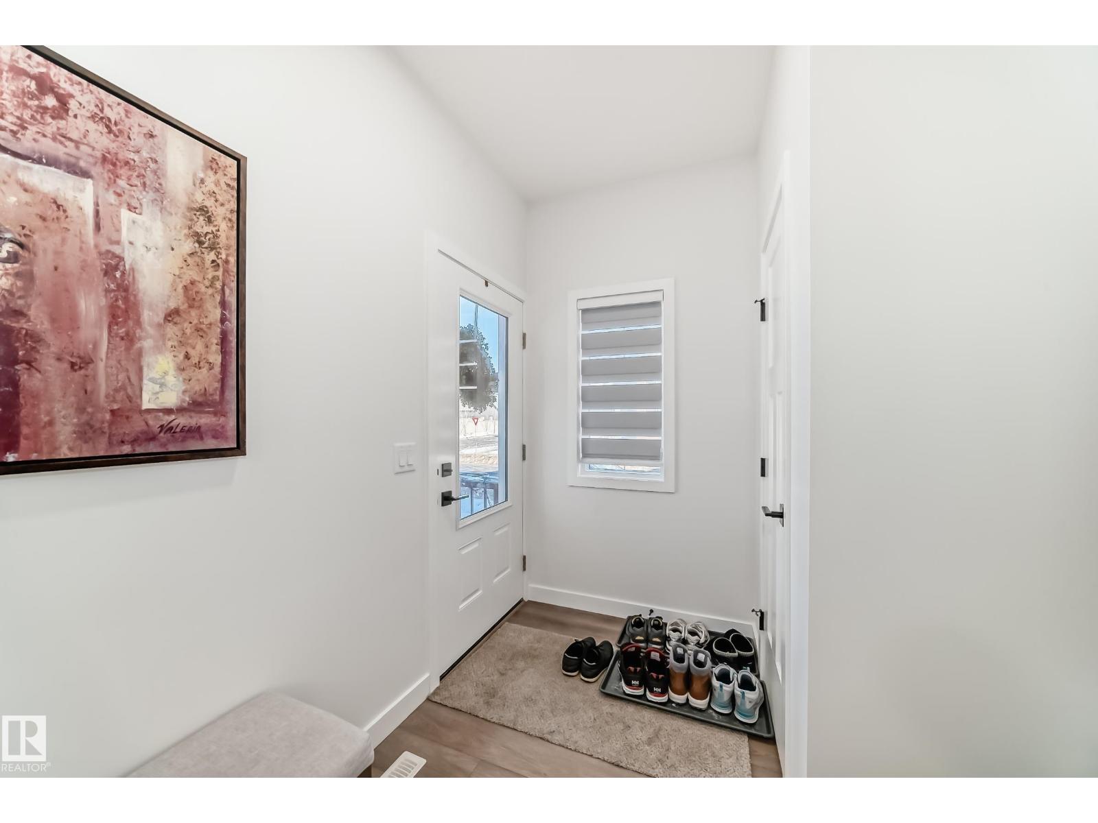 3569 Erlanger Link NW - 5