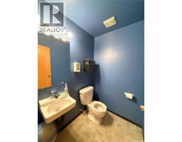 102 North Railway Street W, Warman, SK S0K4S0 Photo 8