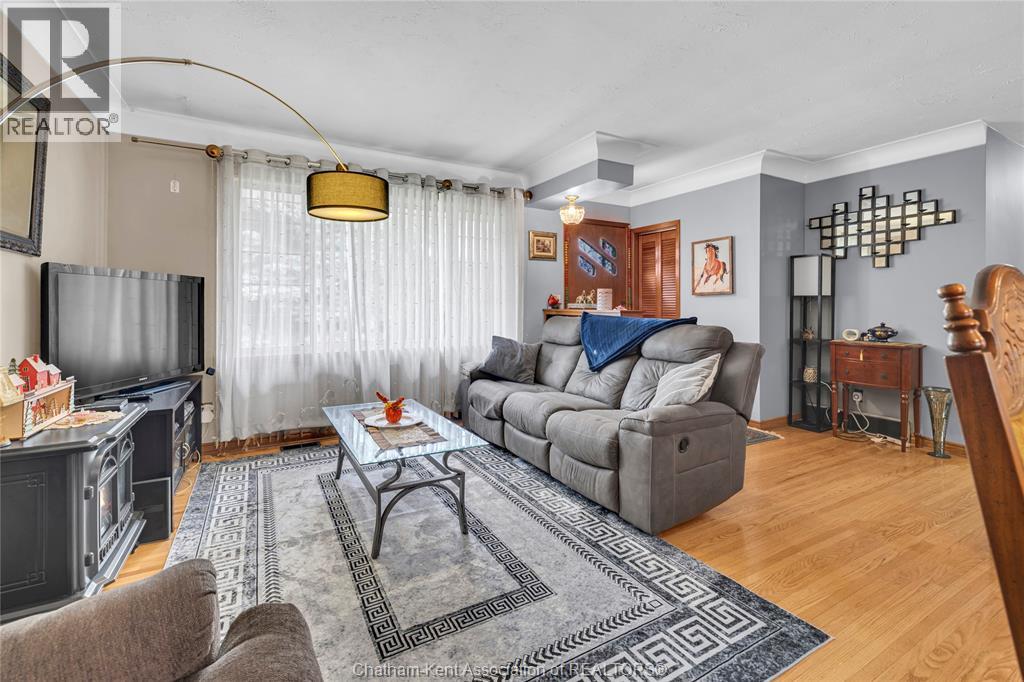 20 ROMNEY ROAD - 22