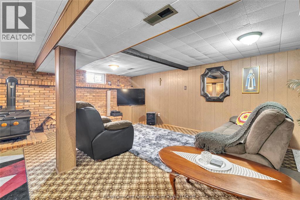 20 ROMNEY ROAD - 33