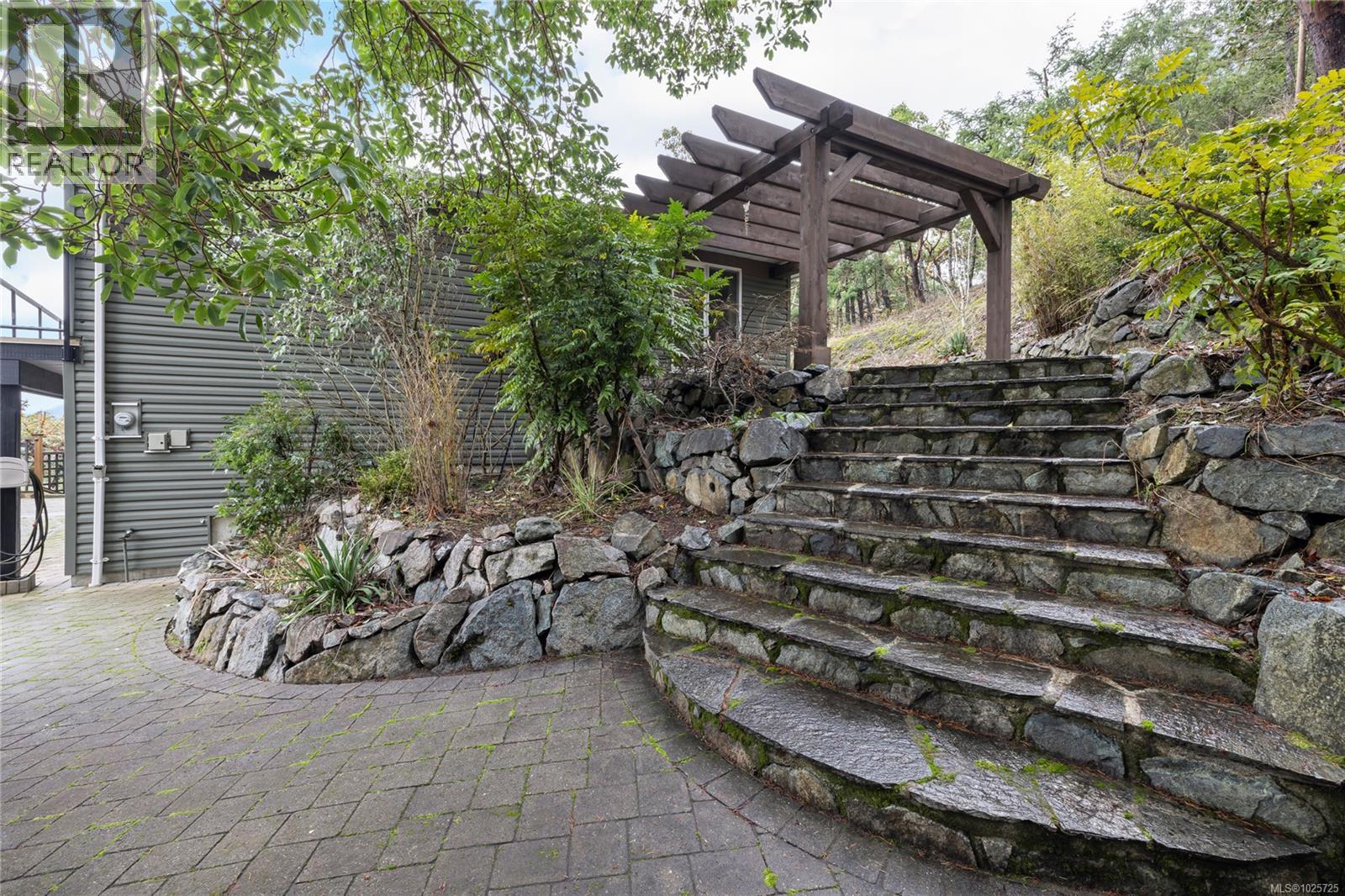 1158 Kathleen Dr, Duncan