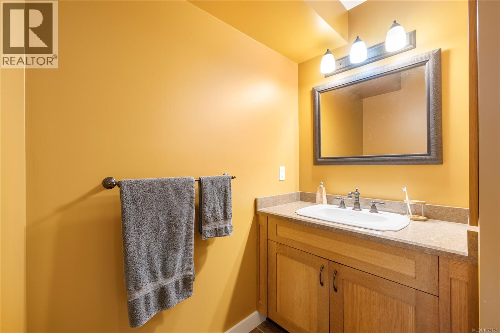 1158 Kathleen Dr, Duncan