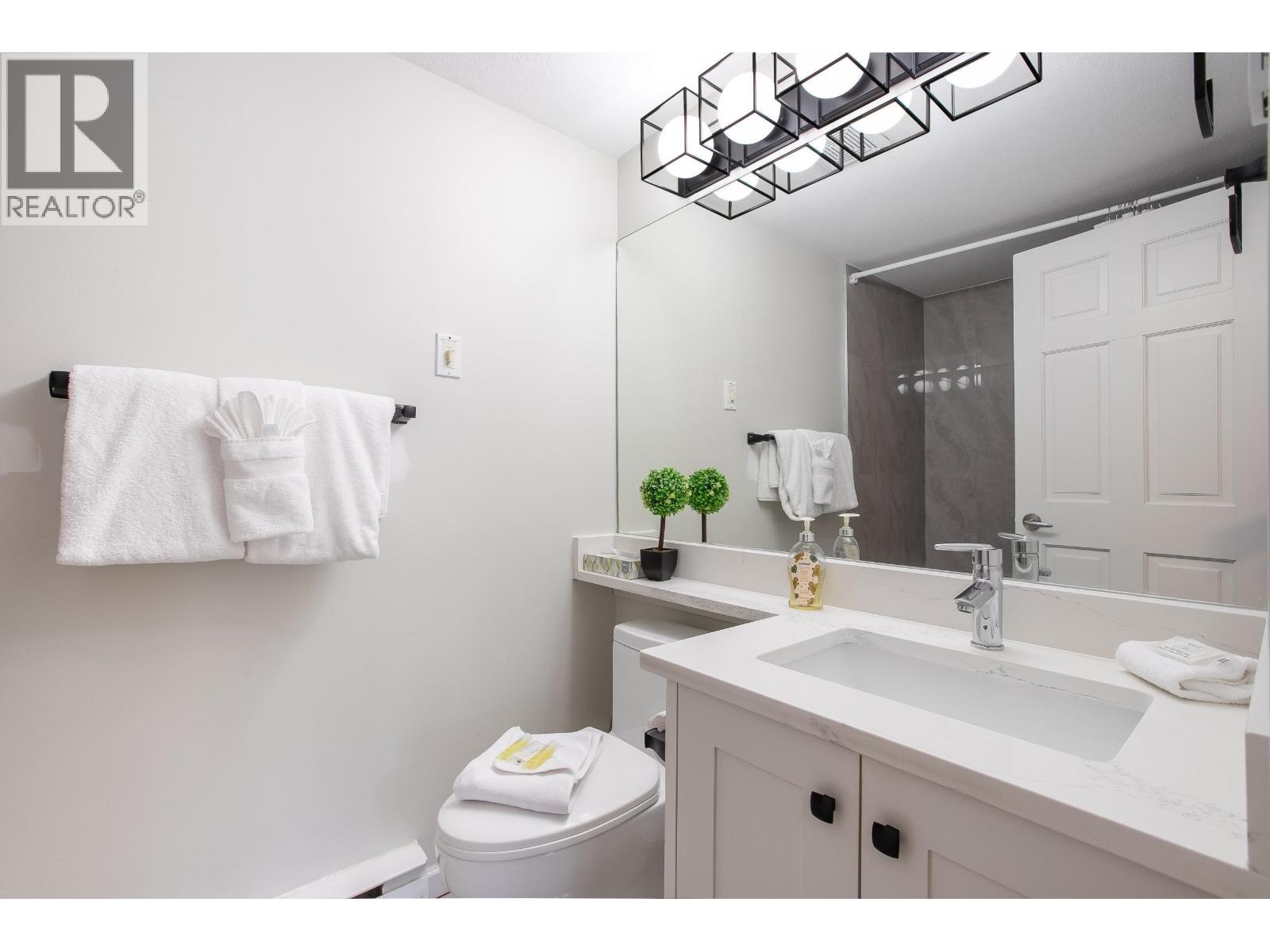 20 4355 NORTHLANDS BOULEVARD, Whistler