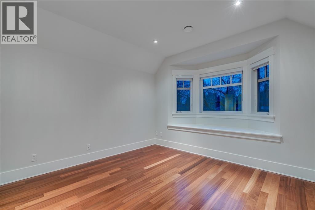 834 17TH STREET, West Vancouver