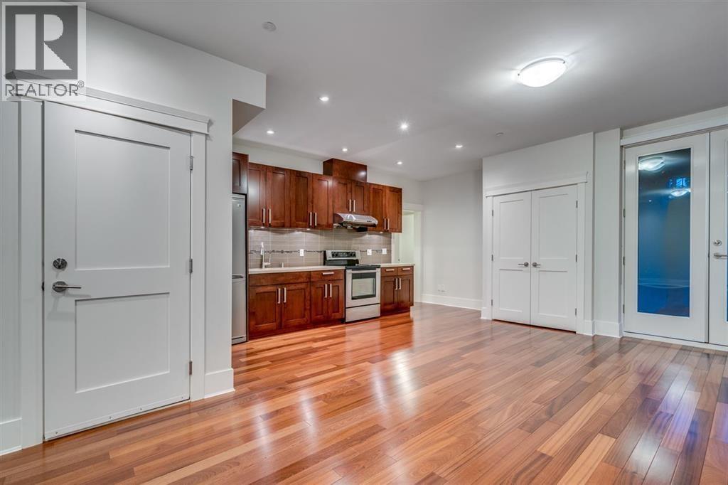 834 17TH STREET, West Vancouver