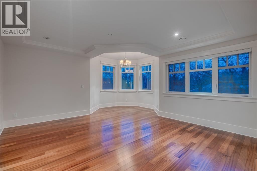 834 17TH STREET, West Vancouver