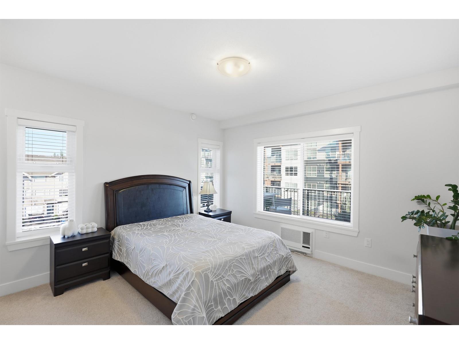 310 20175 53 AVENUE, Langley