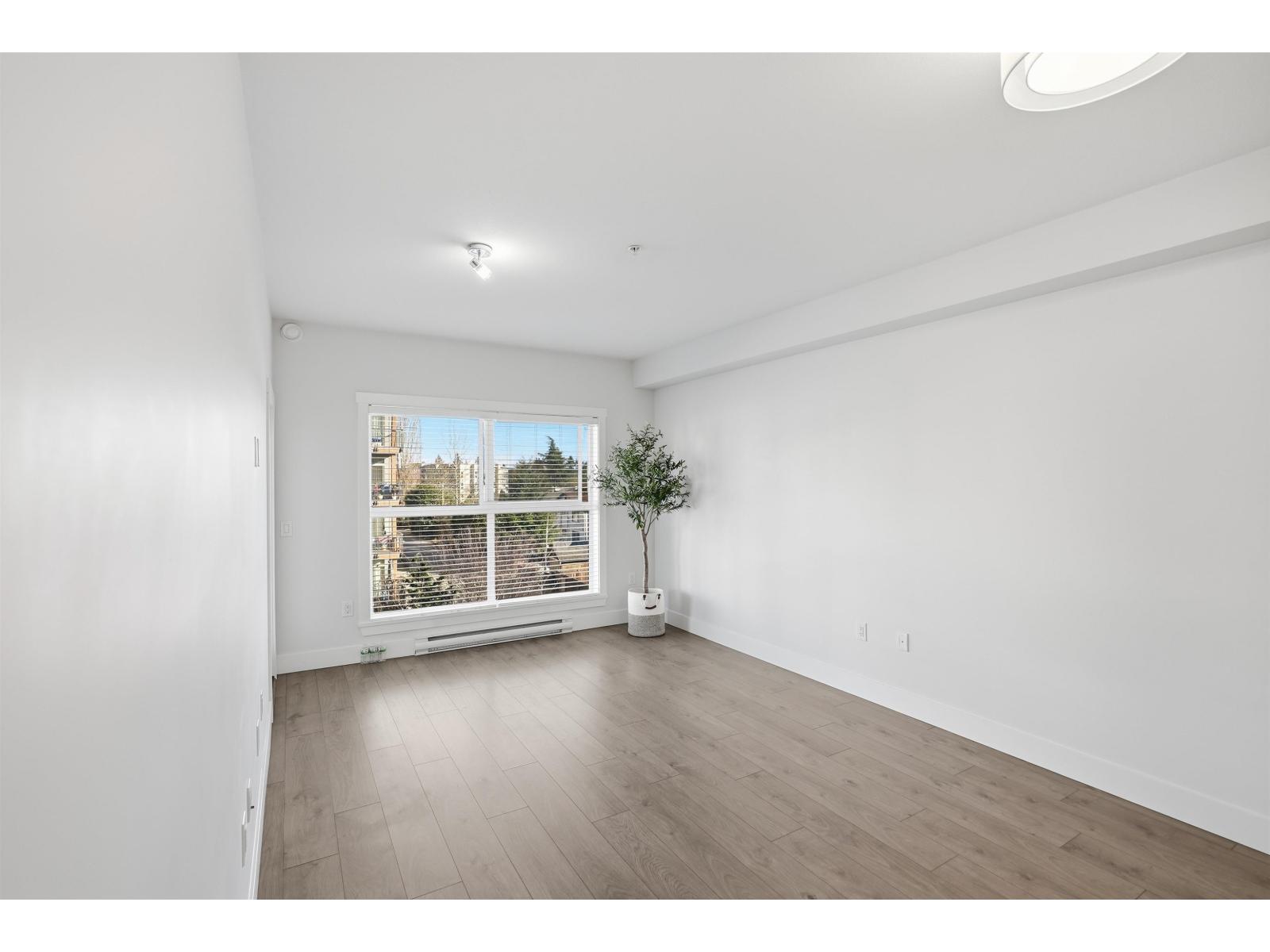 310 20175 53 AVENUE, Langley