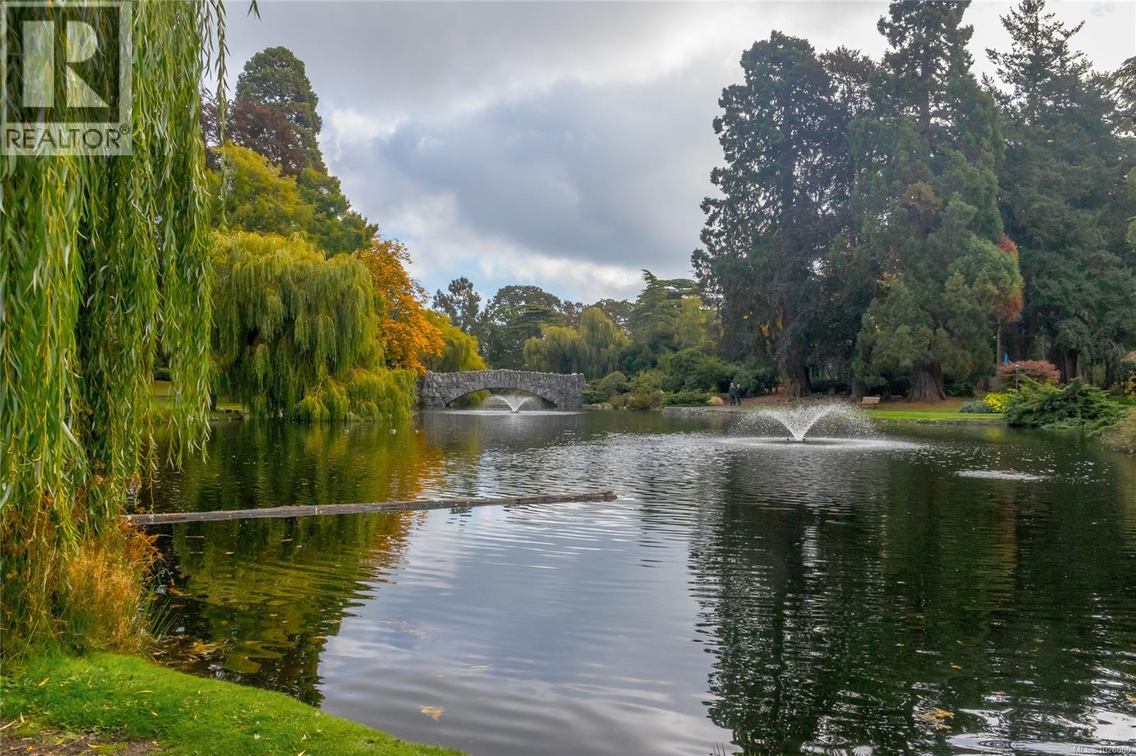 690 Dallas Rd, Victoria