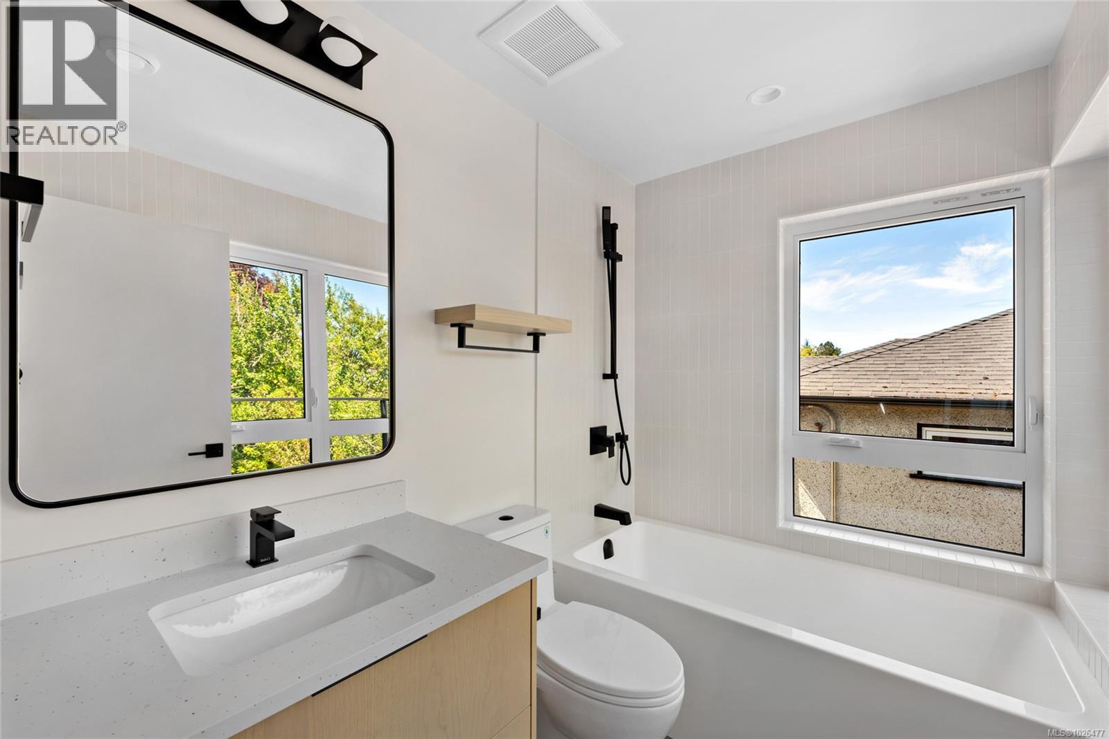  1968 Kings Road, Saanich