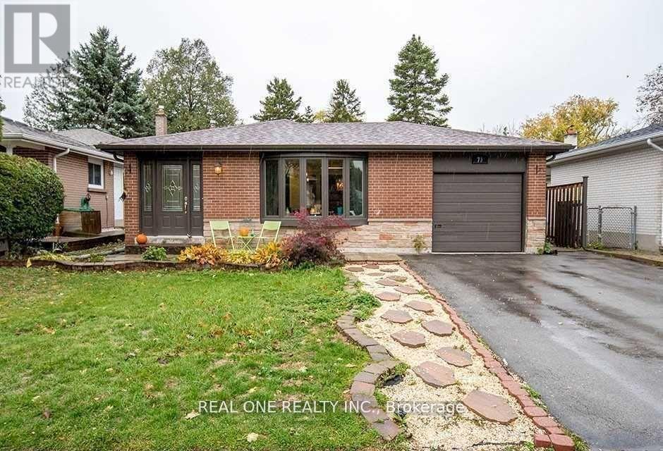 (BASEMENT) - 73 ROMFIELD CIRCUIT