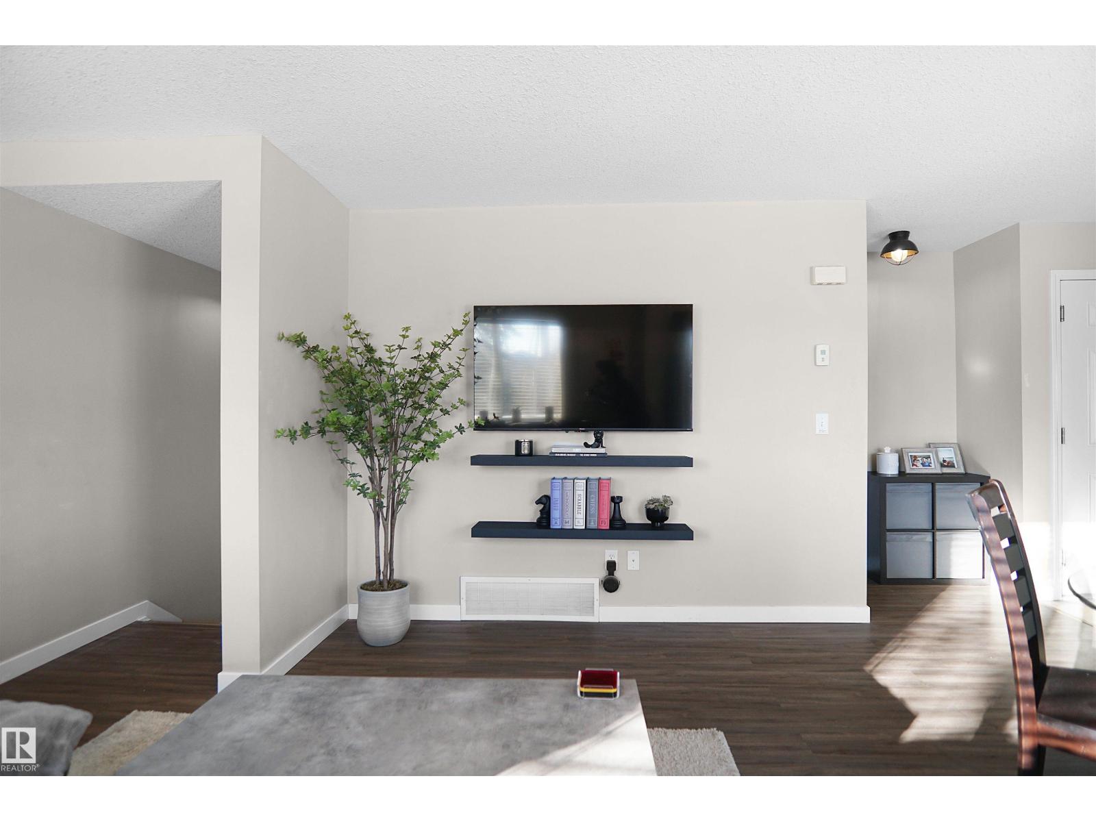 #59 11 CLOVER BAR LN - Photo 5 of 27, Sherwood Park, Alberta