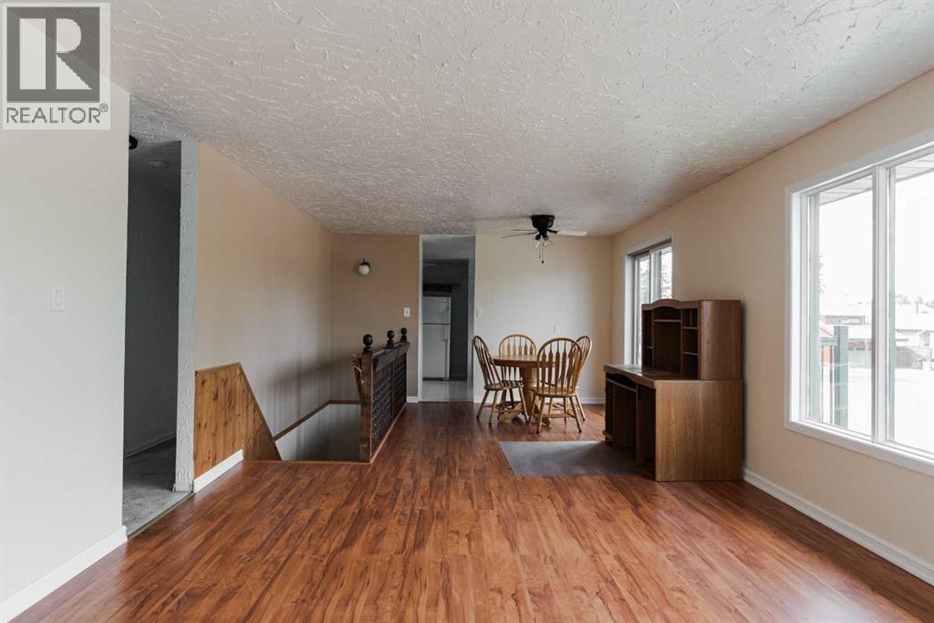 156 Cowley Bay, Fort McMurray