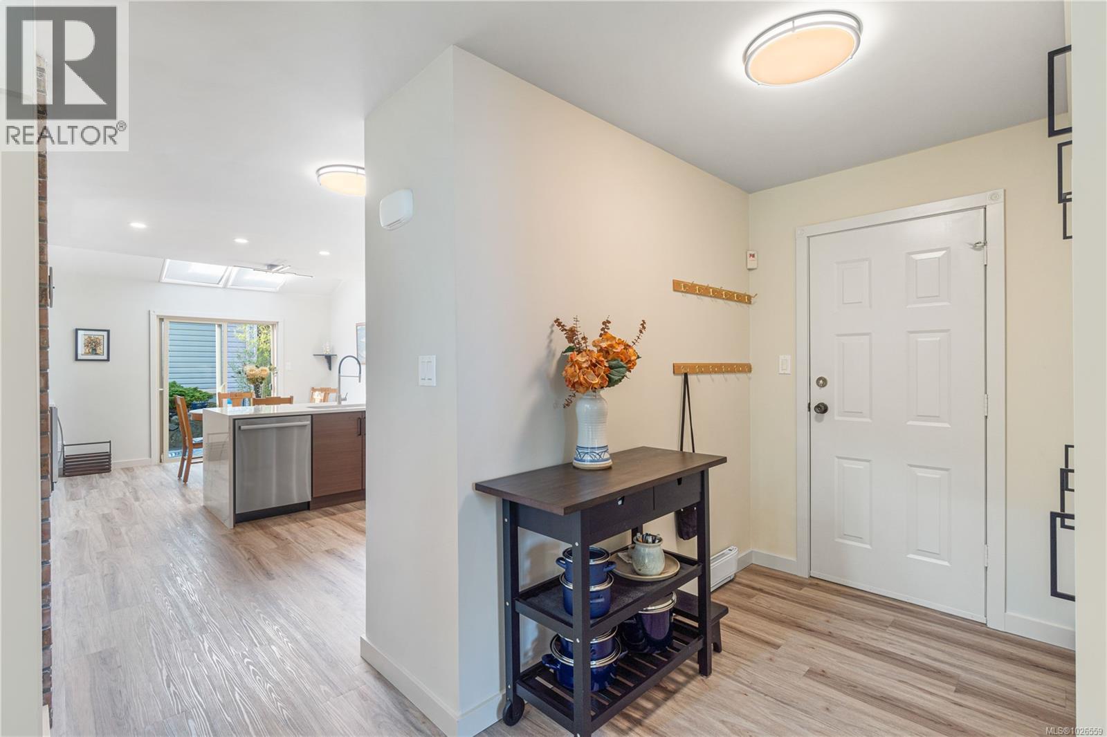 3132 Robin Hood Dr, Nanaimo