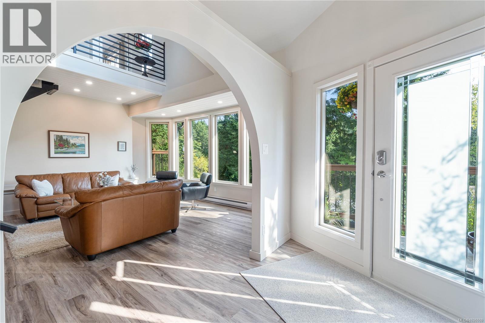 3132 Robin Hood Dr, Nanaimo