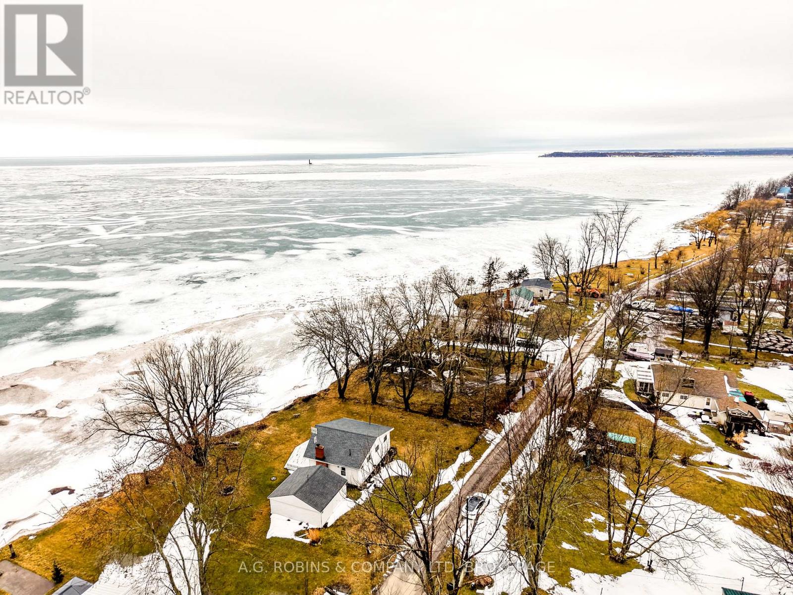 13 ERIE HEIGHTS LINE - 22
