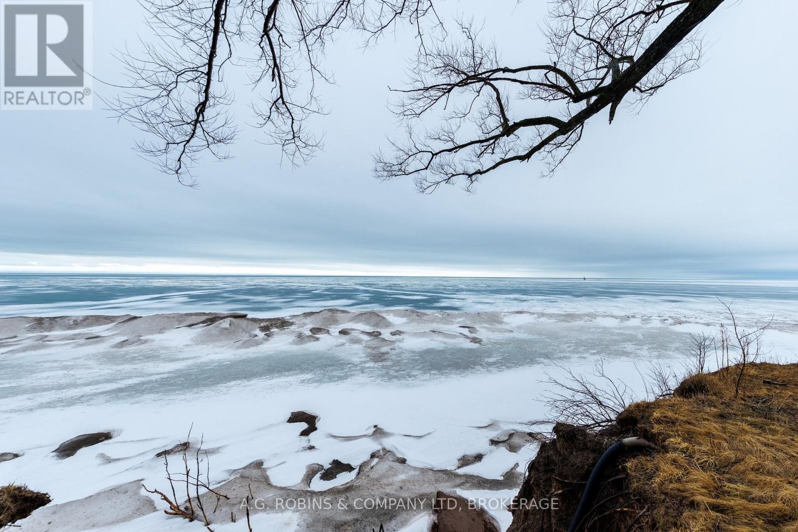 13 ERIE HEIGHTS LINE - 24