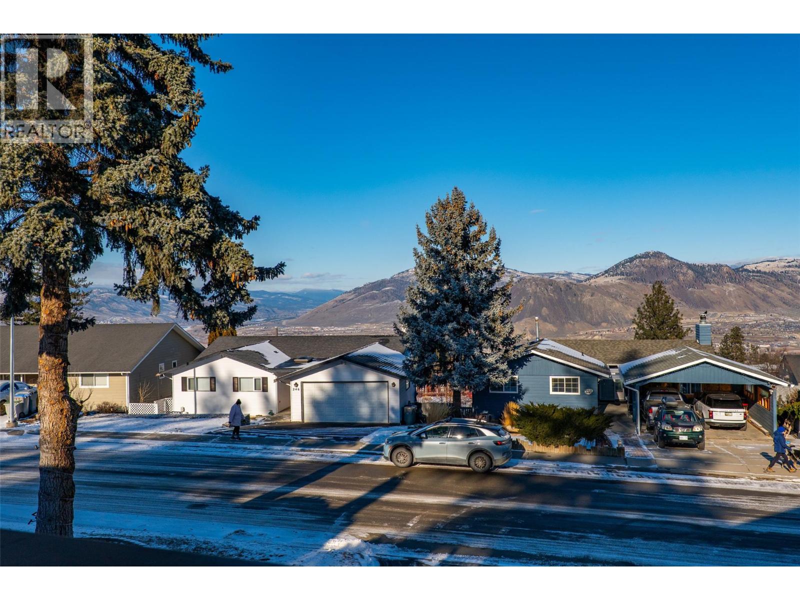 235 ROBSON Drive, Kamloops