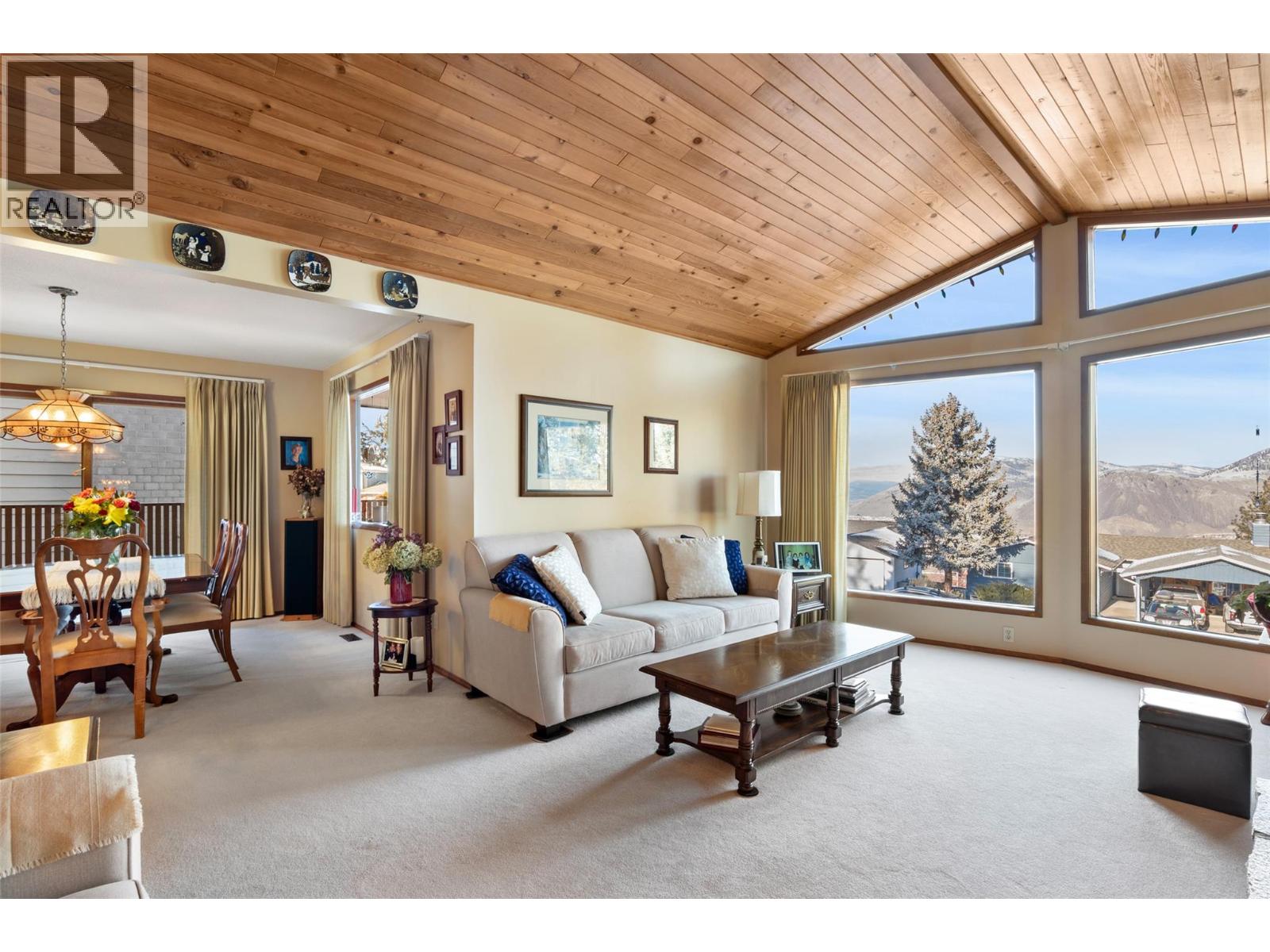 235 ROBSON Drive, Kamloops