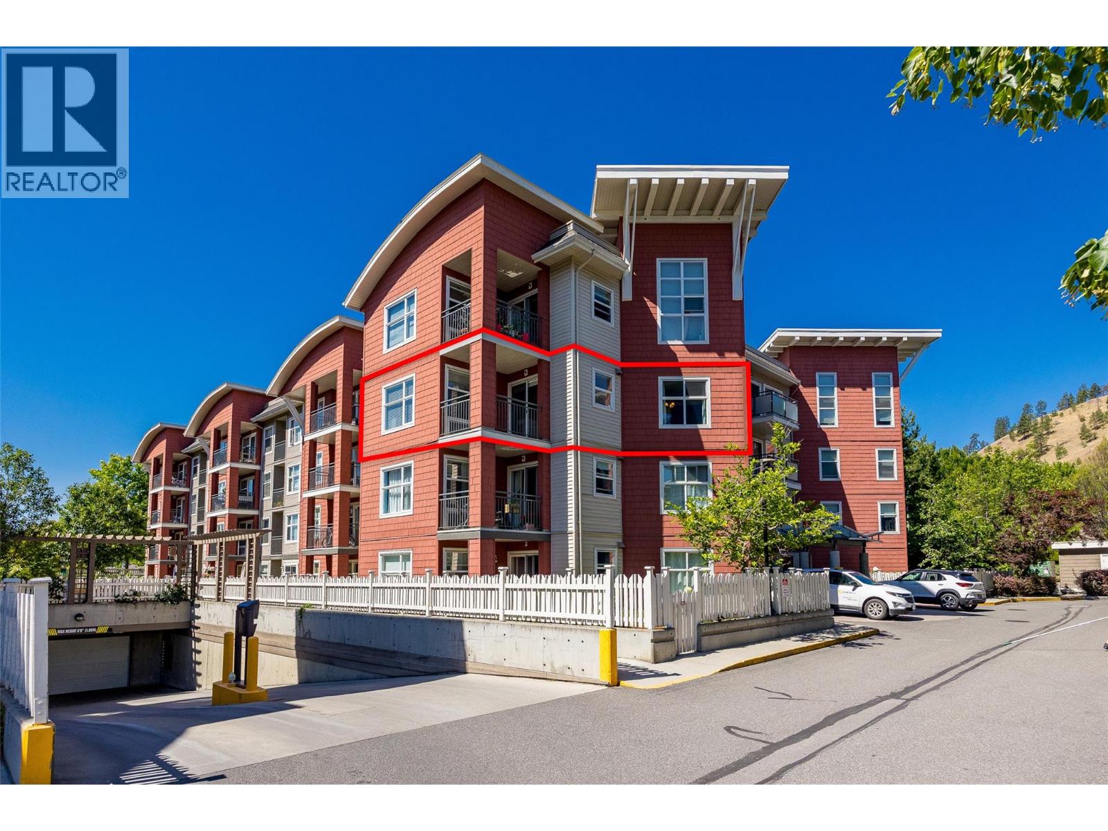 #301-555 Yates Road, Kelowna