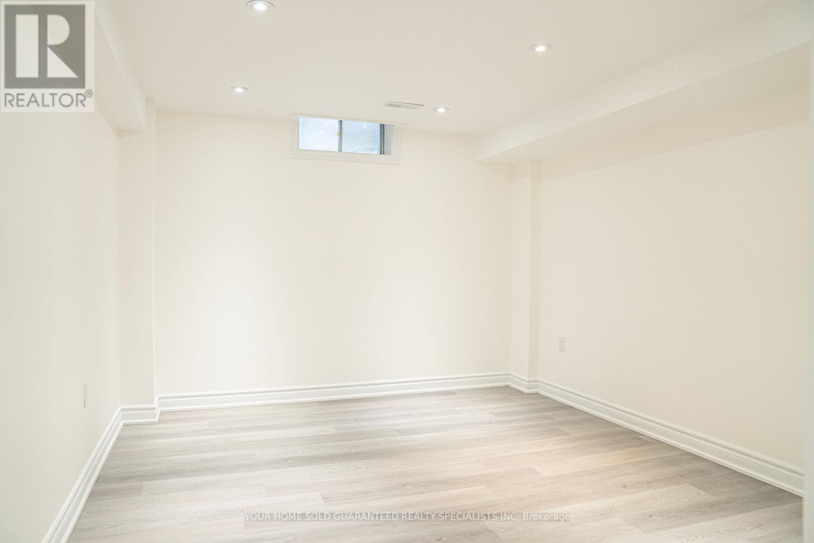 29 BLOOMFIELD TRAIL - Photo 5 of 12, Richmond Hill (Oak Ridges), Ontario