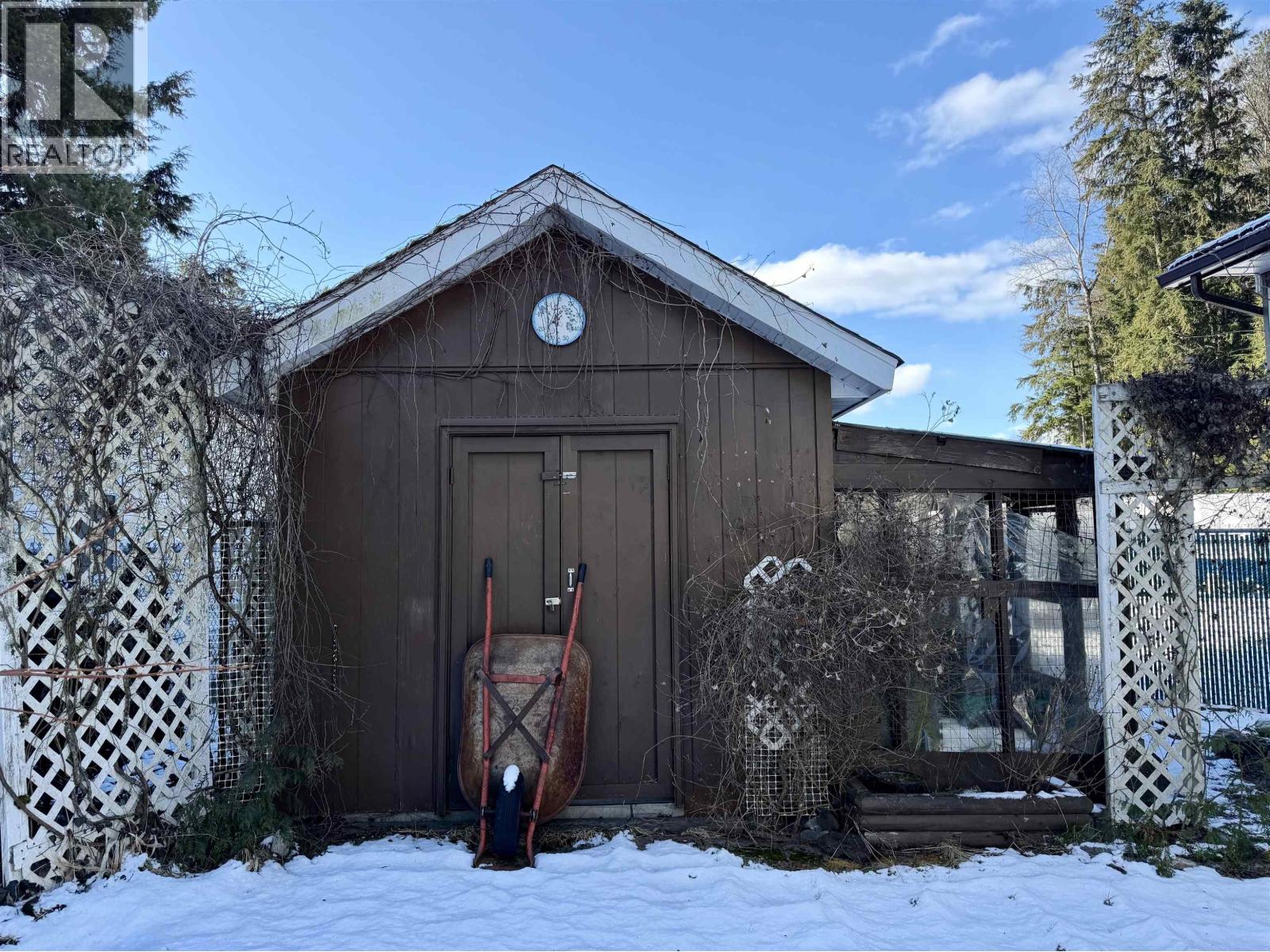 18 4619 QUEENSWAY DRIVE, Terrace