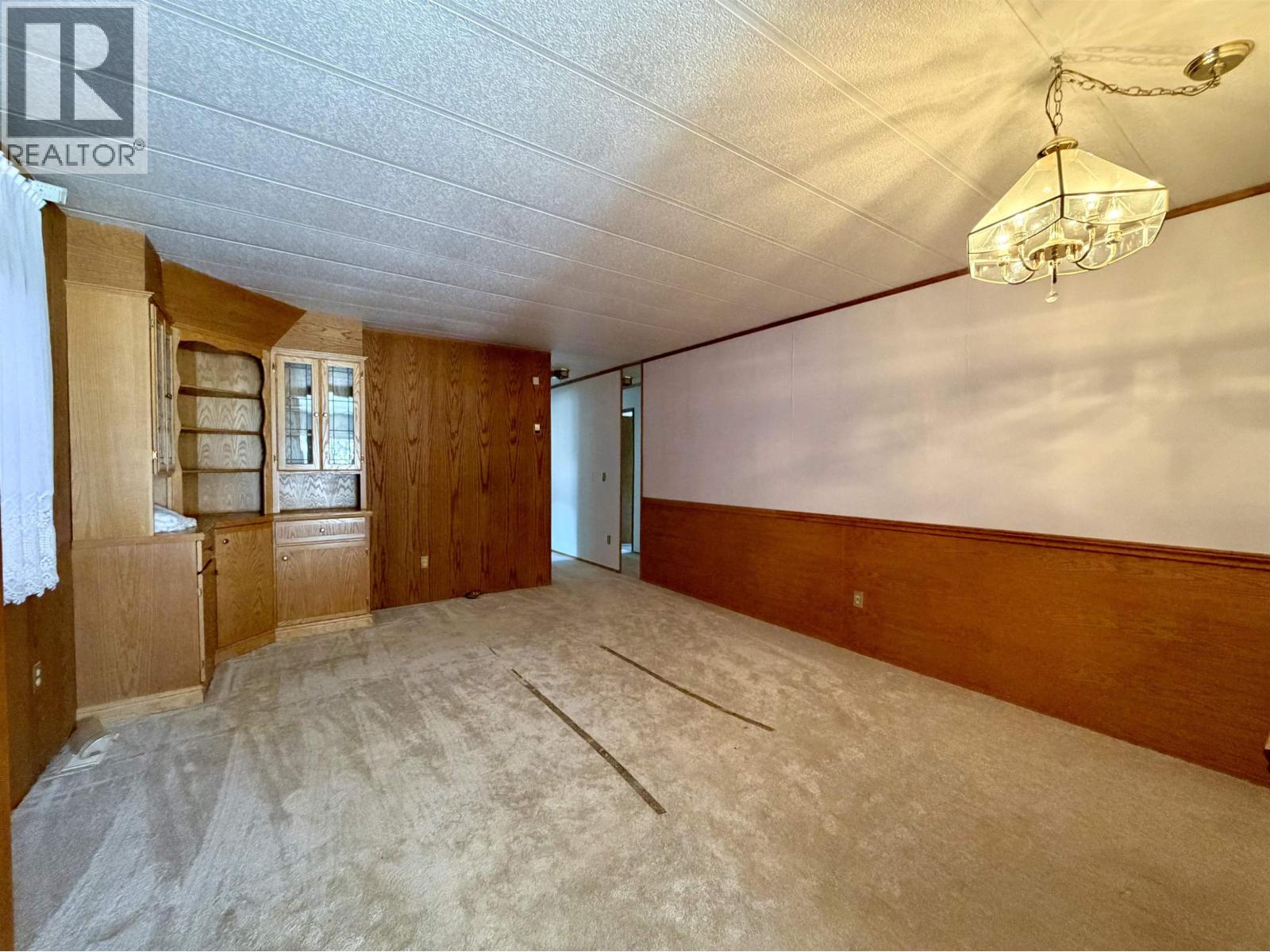 18 4619 QUEENSWAY DRIVE, Terrace