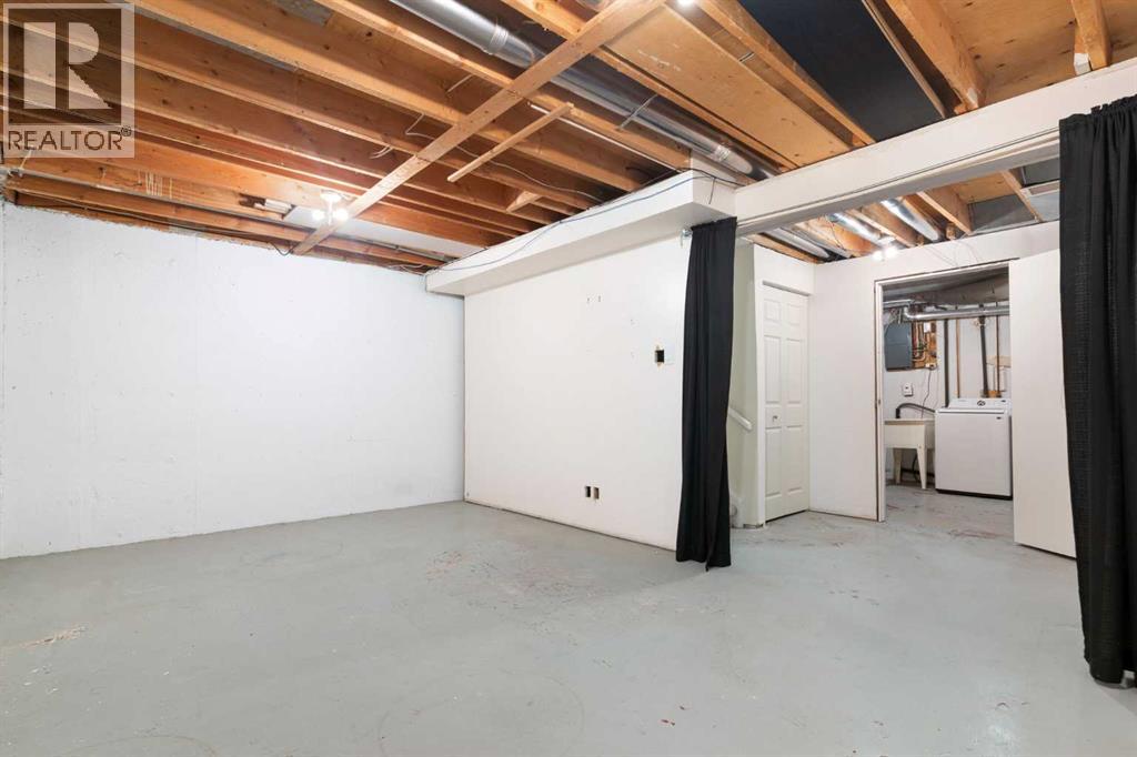 
          80 Galbraith Drive Southwest
            <br/>
            <span>Calgary</span>
            , 
            <span>AB</span>
             <span>T3E4Z6</span>
         - Photo 25