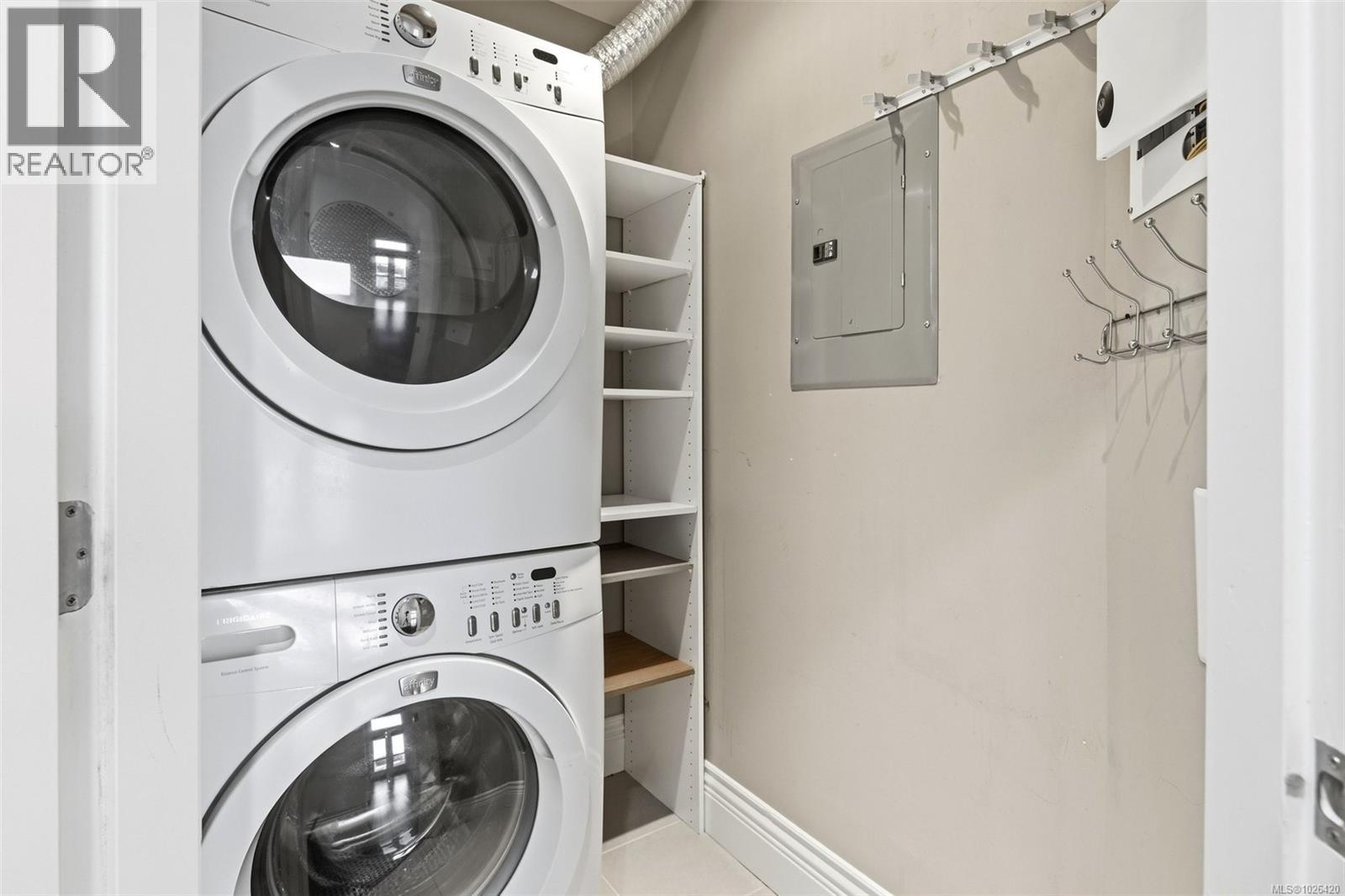 308 751 Goldstream Ave, Langford