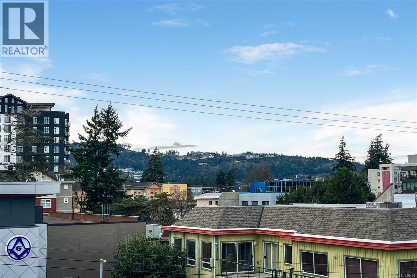 #308 751 Goldstream Ave - 23