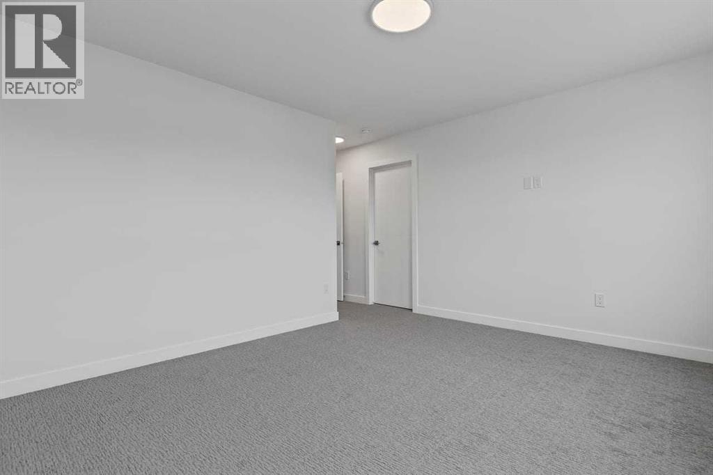 90 Heritage Circle, Cochrane