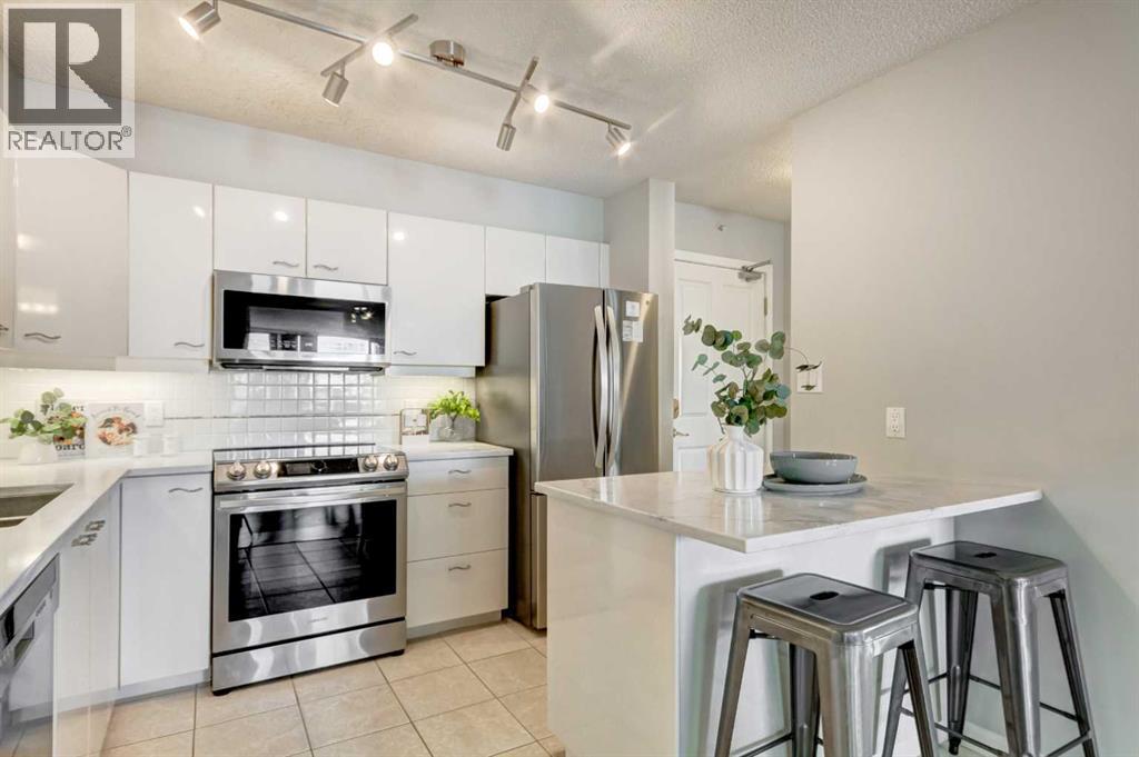 Single Family House for Sale in    Avenue SW Eau Claire Calgary 