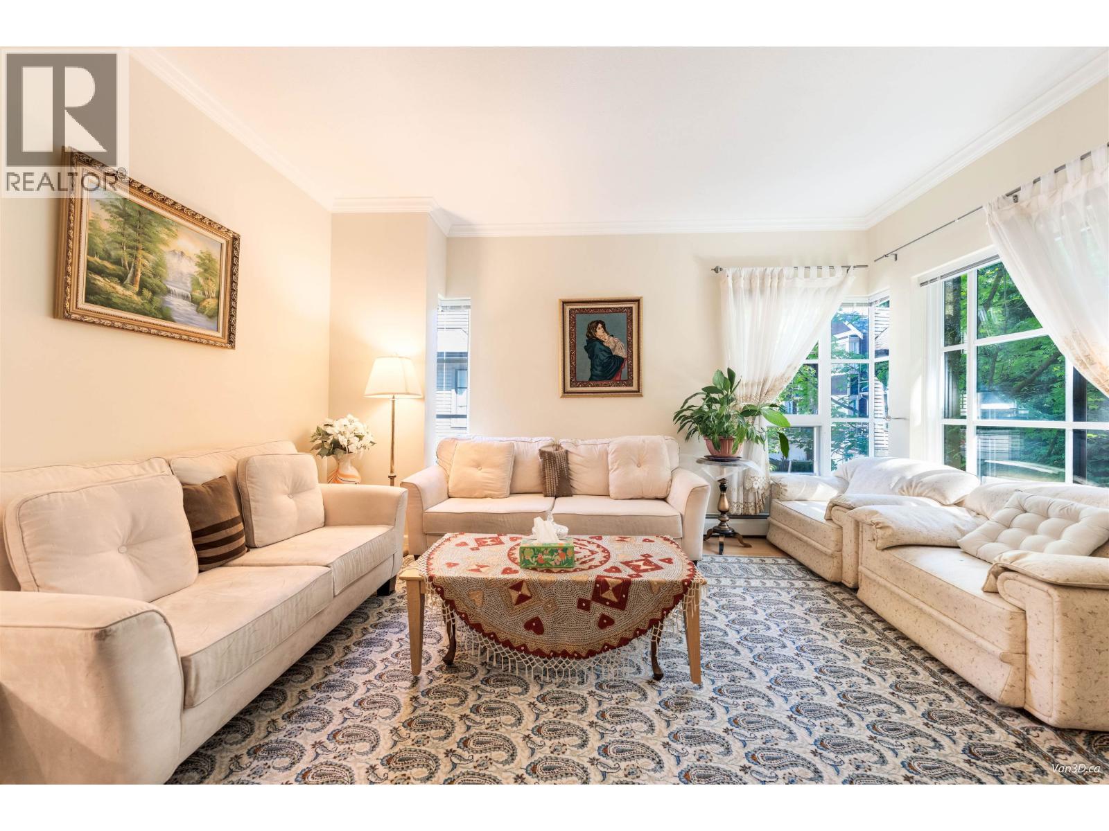 15 3150 SUNNYHURST ROAD, North Vancouver