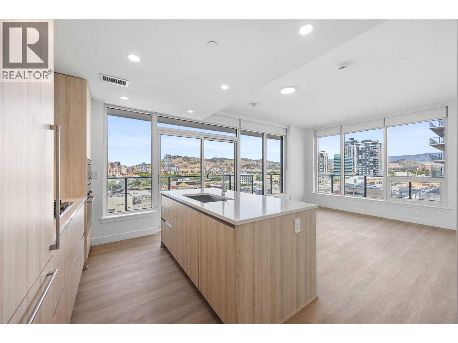 238 Leon Avenue Unit# 702, Kelowna