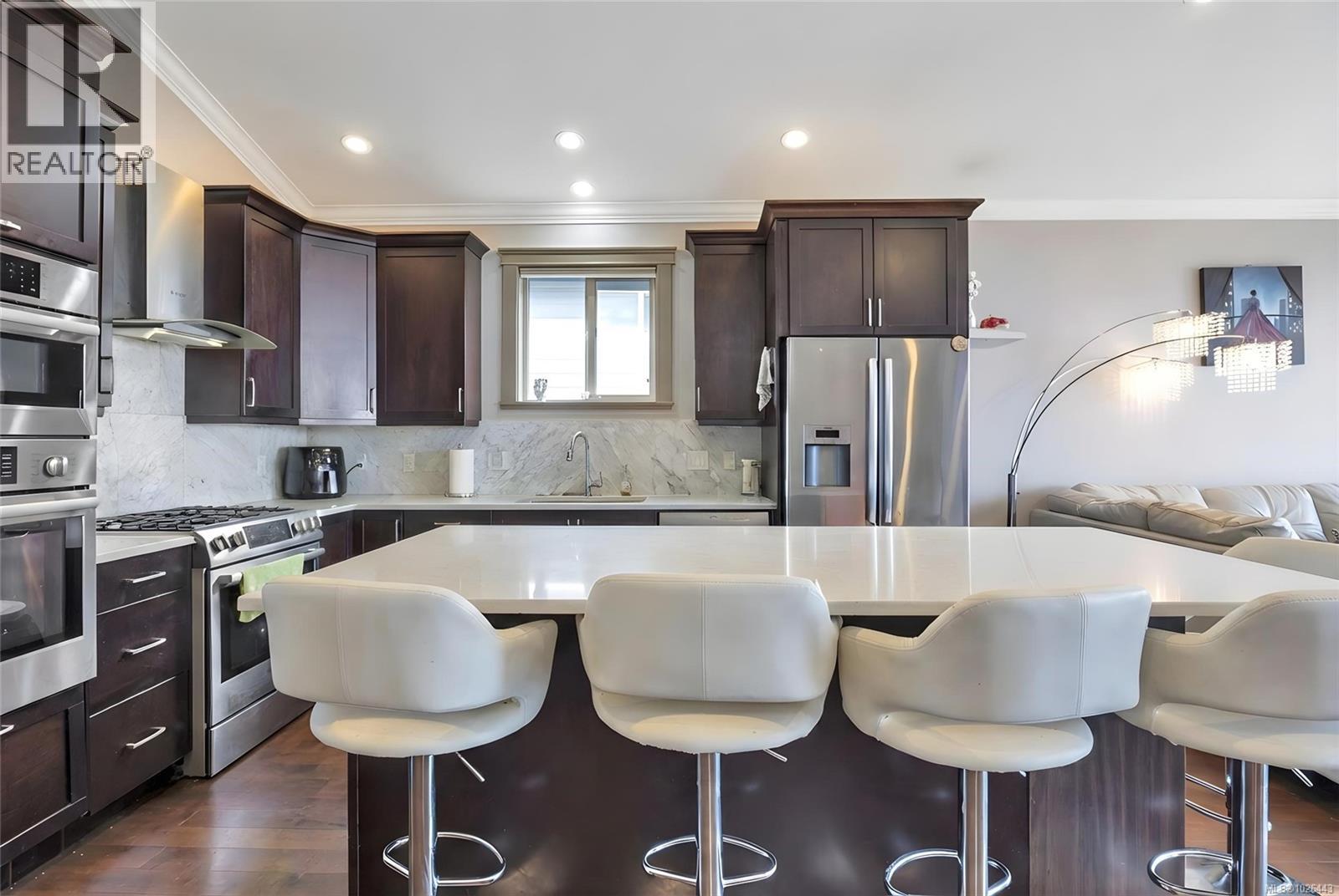 5364 Laguna Way, Nanaimo