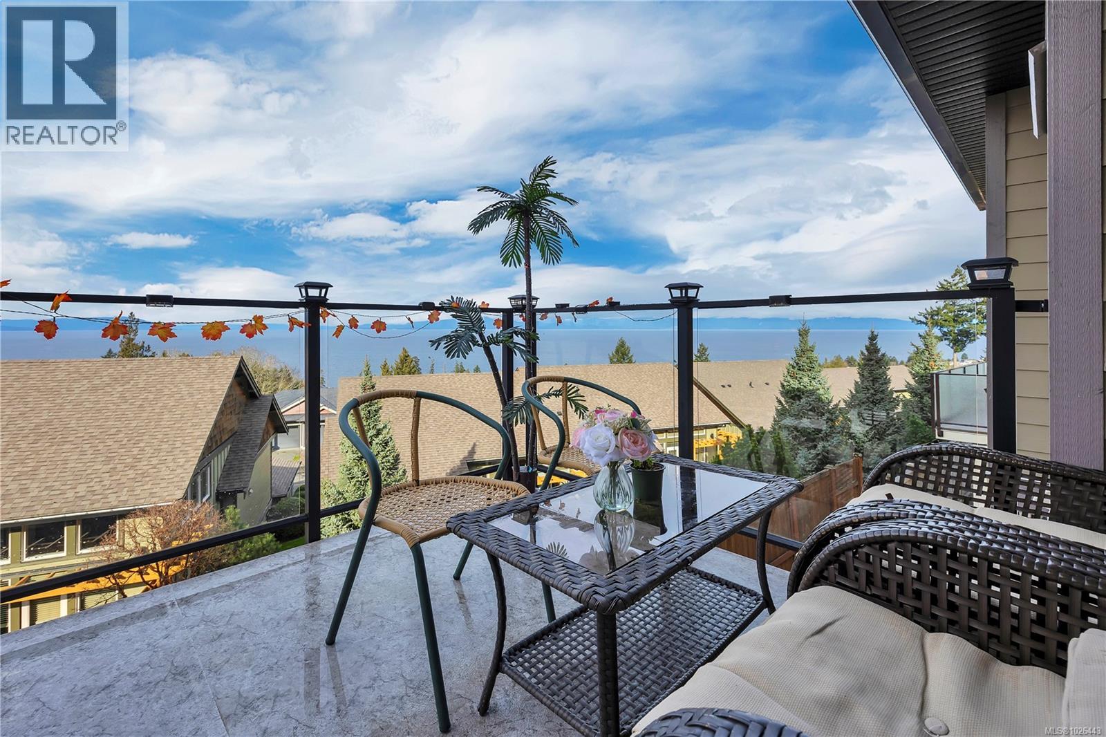 5364 Laguna Way, Nanaimo