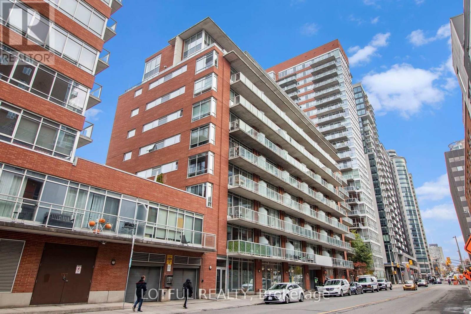 #201 383 CUMBERLAND STREET - 4